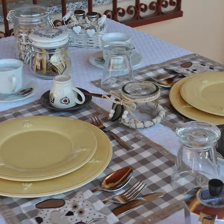 Rafael Bed & Breakfast