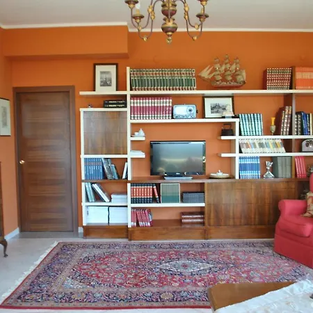 Rafael Oda ve Kahvaltı Capoterra